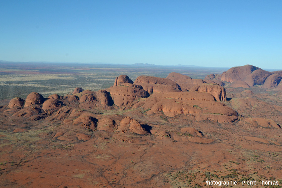 411-inselbergs-Kata-Tjuta-02.jpg