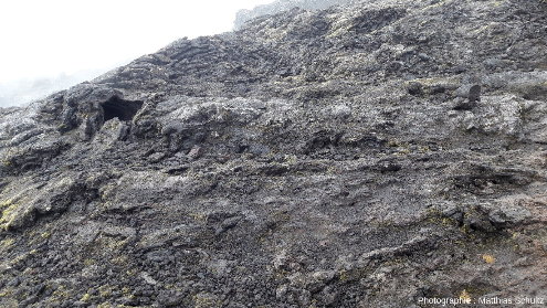 Détails d'une coulée basaltique émise par le volcan Krafla lors des « nouveaux feux du Mývatn », en 1975-1984, Islande