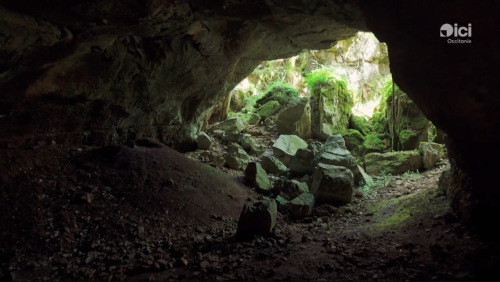 Extrait du documentaire « Dans les gouffres à fossiles du Quercy »