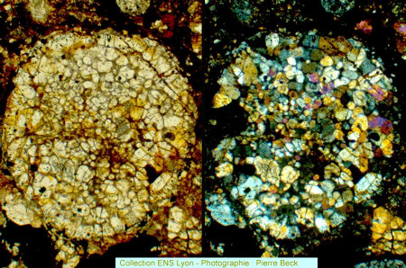 Vues en LPNA et LPA d'un chondre porphyrique (diamètre ≈1 mm) de la chondrite TAN068