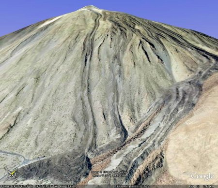 Vue détaillée Google Earth du flanc SE du Teide
