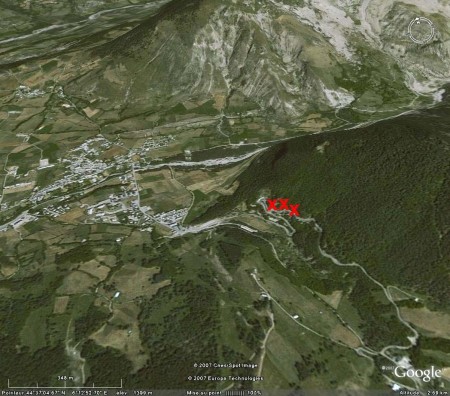 Localisation Google Earth des affleurements de la nappe des flyschs à helminthoïdes près du village d'Ancelle