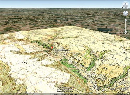 Vue "aérienne" et géologique du site de Naours (Somme) : vallée creusée dans le plateau crayeux picard