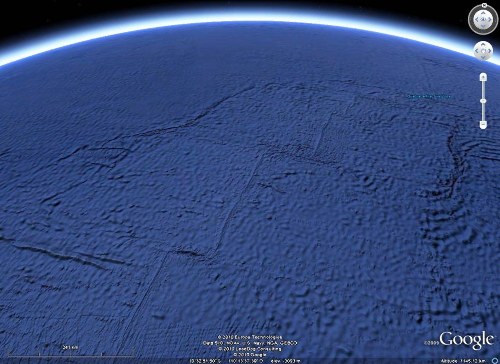 Vue Google Earth de la dorsale pacifique affectée de multiples faille transformantes
