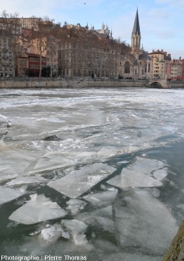 La Neva à Saint-Pétersbourg ? Non, la Saône à Lyon le 13 février 2012, en aval de la Passerelle Saint Georges