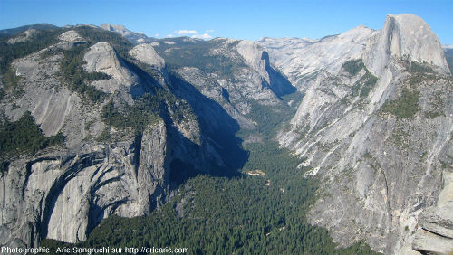 La vallée glaciaire de Yosemite, Yosemite National Park, massif de la Sierra Nevada, Californie
