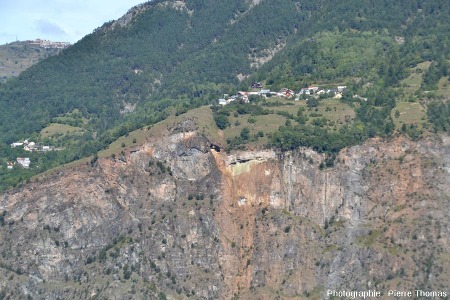 Les Rochers d'Armentier (La Garde, près de Bourg d'Oisans, Isère)
