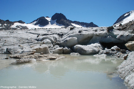 Le front du glacier de Saint Sorlin, là où il arrive dans le petit lac au pied de sa rive gauche, 13 septembre 2014