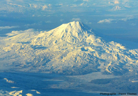 Vue centrée sur le Grand Ararat