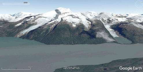 Vue avec recul montrant les glaciers Balmaceda (à gauche) et Serrano (à droite), Patagonie, Chili