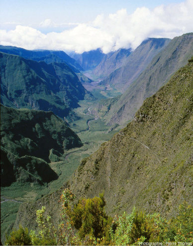 Panorama sur la vallée de la rivière des Remparts, Saint-Joseph, la Réunion