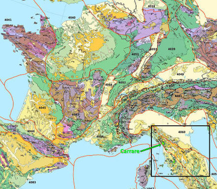 Localisation de Carrare et des Alpes apuanes sur une portion de la carte géologique de l'Europe