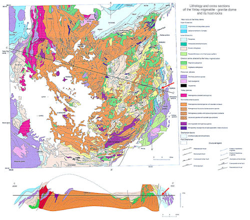 Carte et coupe géologiques plus récentes de l'ensemble du Dôme du Velay