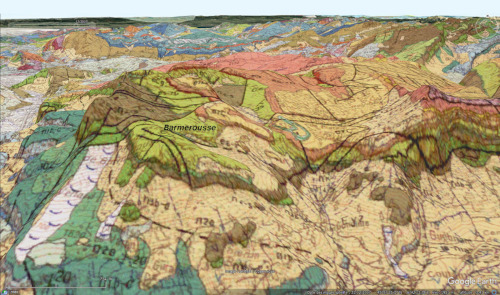 Carte géologique 3D du secteur Sud-Est du Désert de Platé qui a la signification d'un synclinal perché, dont les bords relevés sont constitués de calcaire urgonien (marron)