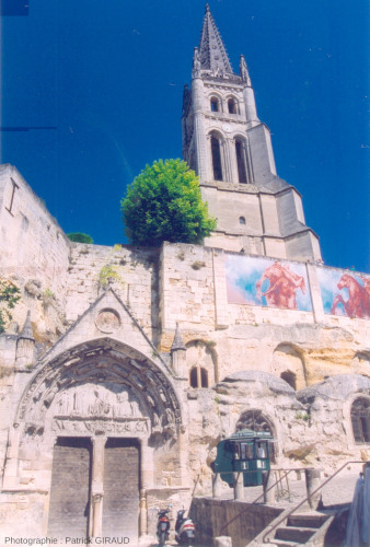 L’église monolithe de Saint-Émilion (Gironde)