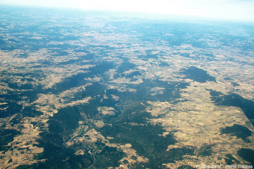 Vue globale sur l'Ouest du plateau du Devès (Haute-Loire)