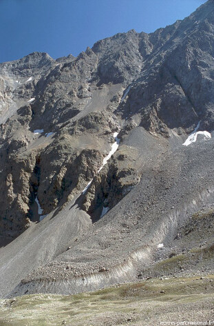 Vue globale sur le glacier de Laurichard (Hautes-Alpes)