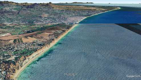 Vue aérienne sur les falaises de Praia da Falésia, Algarve (Sud du Portugal)