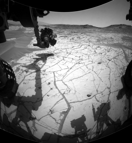 Curiosity vient d'effectuer un forage (son quatrième depuis 2 ans) dans le secteur de Confidence Hills (sol 777)