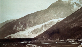 La Mer de Glace, vue depuis la vallée de Chamonix en 1854