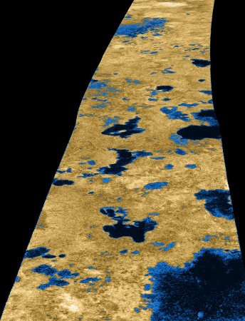 Champs de lacs sur Titan : vue oblique colorisée