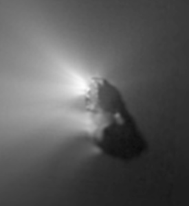 Le noyau de la comète de Halley (15 km de long)