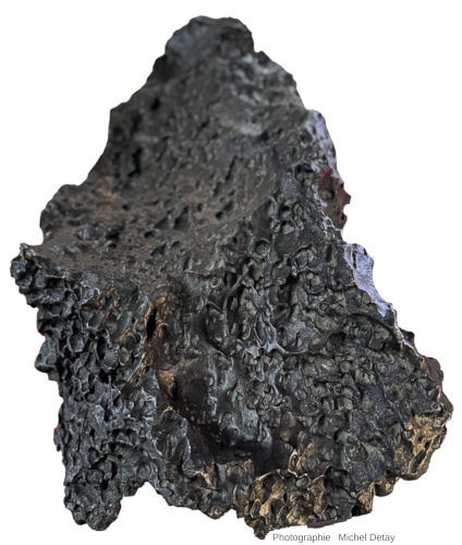 Vue générale de la météorite de Manlay (Mongolie)
