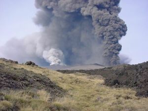 Éruption de l'Etna, vendredi 01 novembre 2002