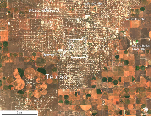 Organisation géométrique et hiérarchisée du Wasson Oil Field autour de Denver City (Texas) dans le Bassin permien, États-Unis