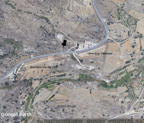 Localisation d'un affleurement de granodiorite à environ 3 km au Sud-Est de la ville de Naxos