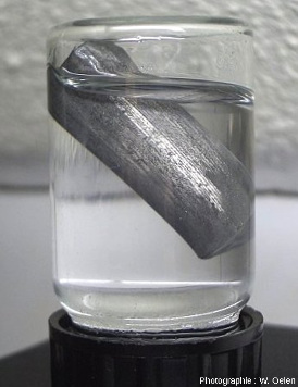 Échantillon de lithium métal