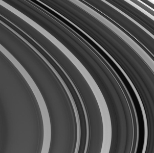 Les anneaux pris de 836 000 km par la sonde Cassini