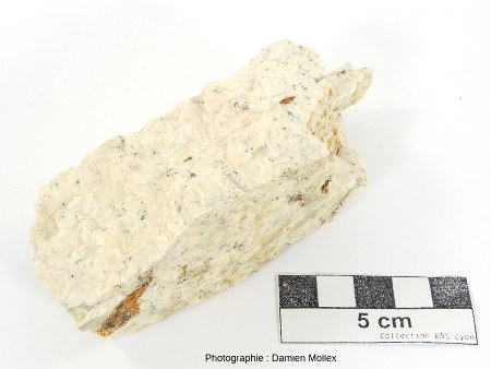 Échantillon d'albitite provenant de la carrière de Saint Arnac - Lansac