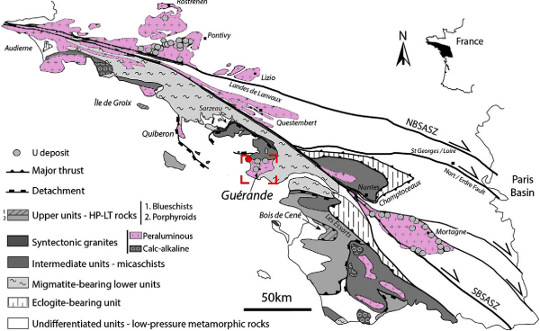 Cadre géologique du leucogranite de Guérande (cadre rouge) au Sud du Massif Armoricain et localisation du gisement de Pen Ar Ran (disque rouge)
