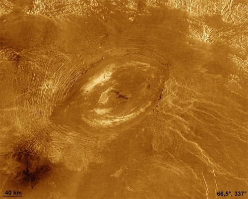 Exemple typique d'une caldeira sur Vénus